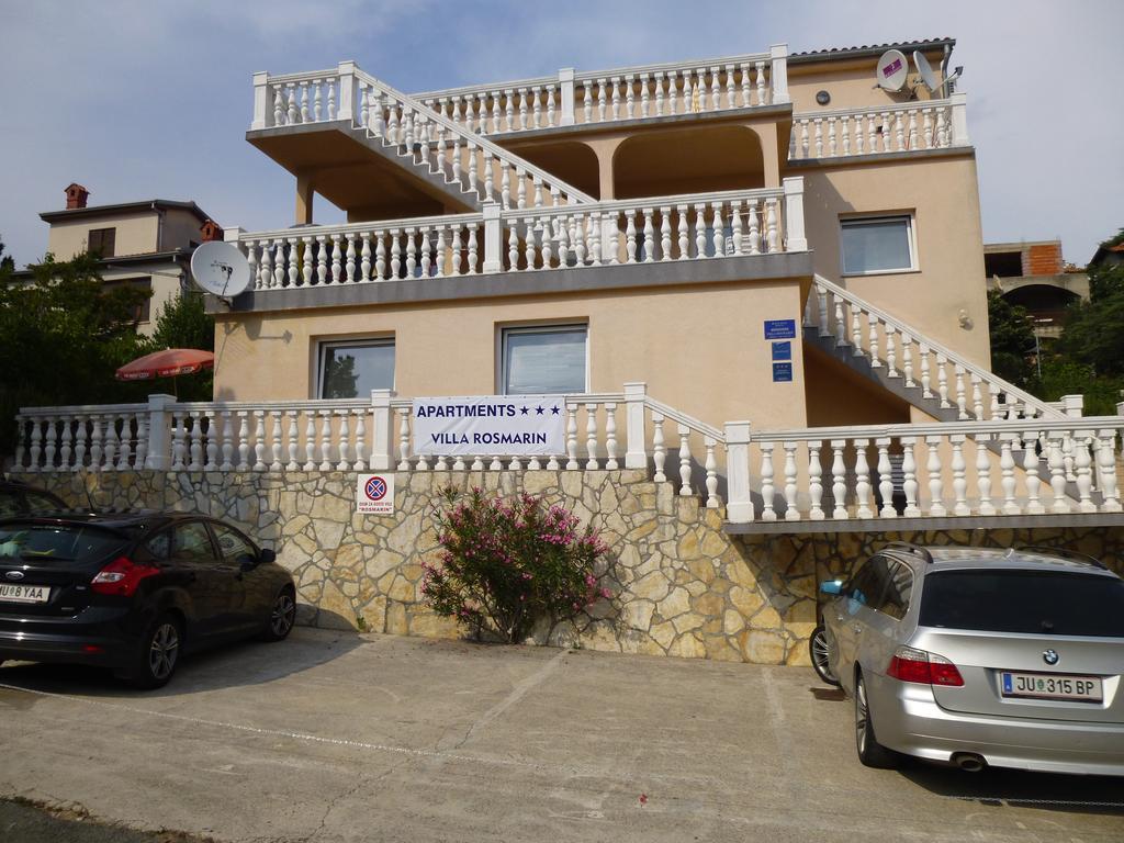 Apartments Villa Rosmarin Omišalj Eksteriør billede