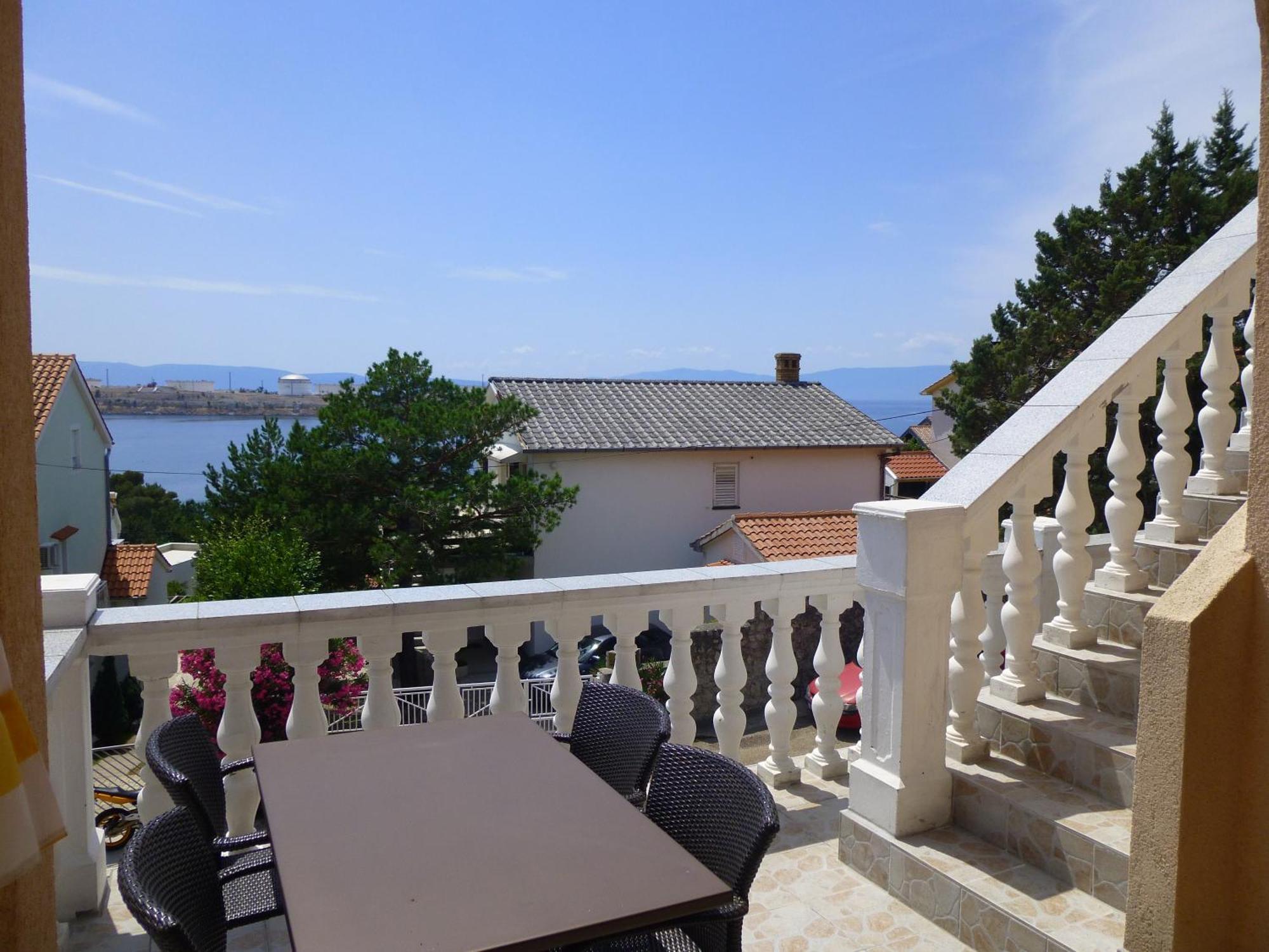 Apartments Villa Rosmarin Omišalj Eksteriør billede